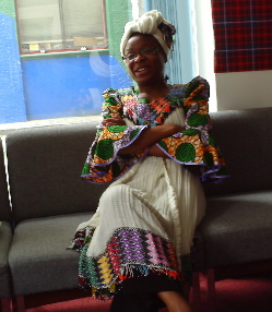 agnes_sitting